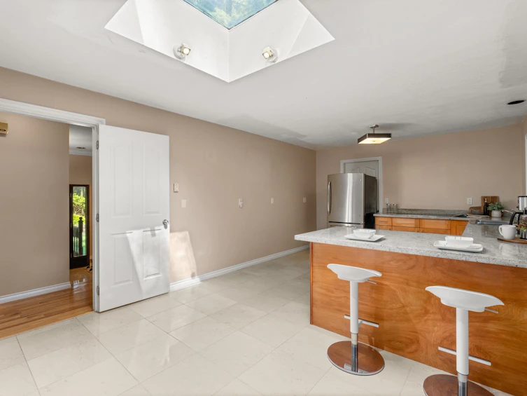13514 20 Avenue, Surrey, BC, V4A 1Z6 - 9