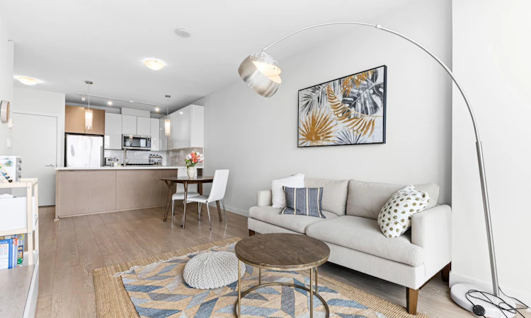 1012-271 Francis Way