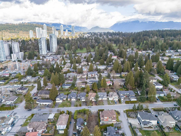 636 Rochester Avenue, Coquitlam, BC, V3K 2V7 - 9