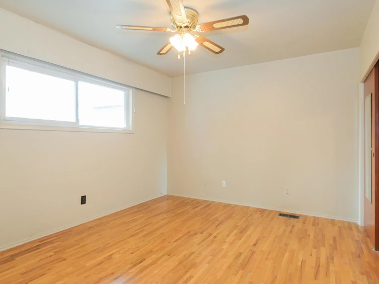 14028 102 Avenue, Surrey, BC, V3T 1P4 - 12