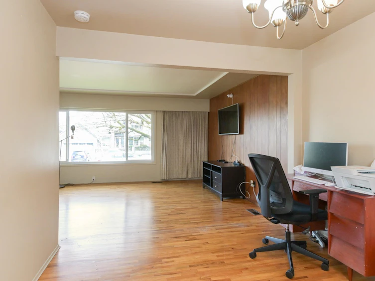 14028 102 Avenue, Surrey, BC, V3T 1P4 - 8