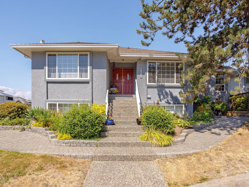 1625 Mchugh Close, Port Coquitlam BC V3C 6E1