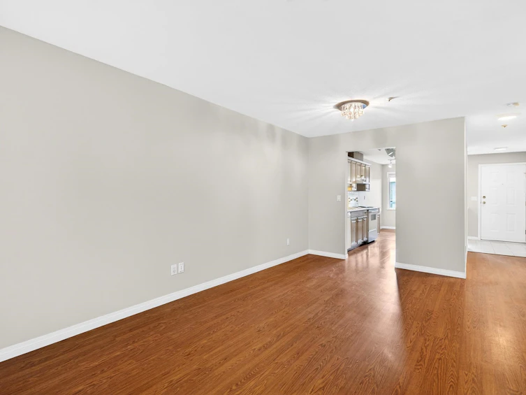 303-20240 54a Avenue, Langley, BC, V3A 3W7 - 5