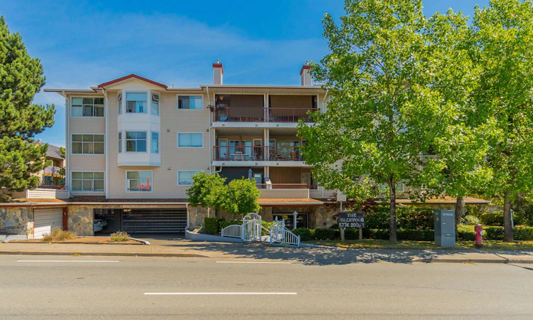 103-5776 200 Street