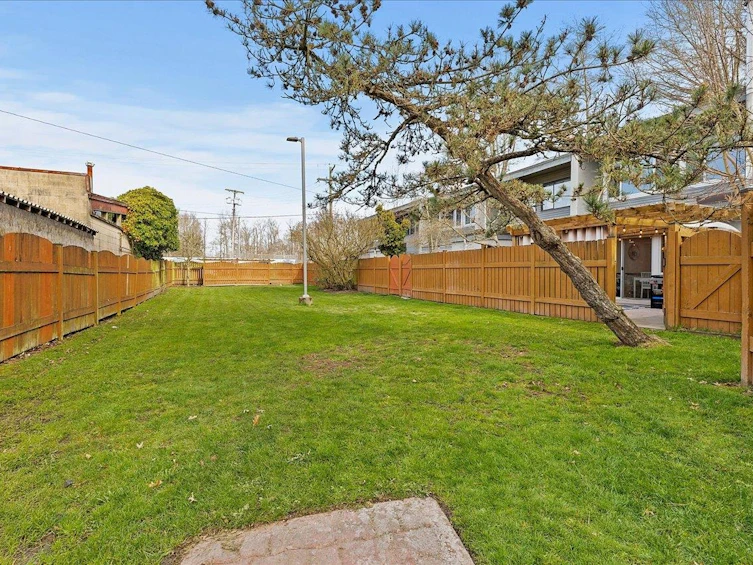 4975 River Reach, Delta, BC, V4K 4A3 - 34