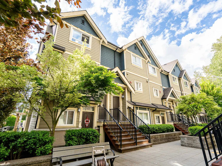 201-3488 Sefton Street, Port Coquitlam, BC, V3B 3R2 - 23