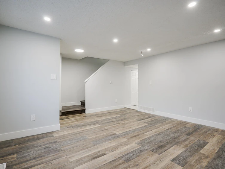 32384 Brant Avenue, Mission, BC, V2V 4Z1 - 5