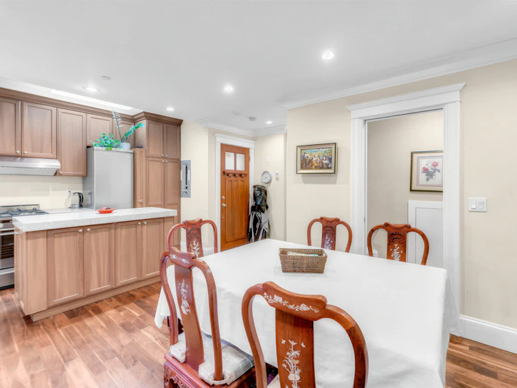4320 W 8th Avenue, Vancouver, BC, V6R 2A1 - 24