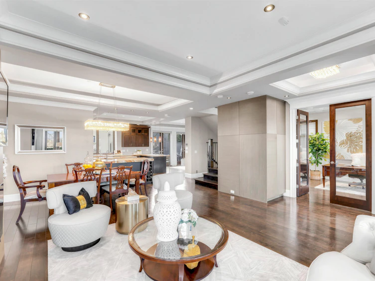 4320 W 8th Avenue, Vancouver, BC, V6R 2A1 - 5