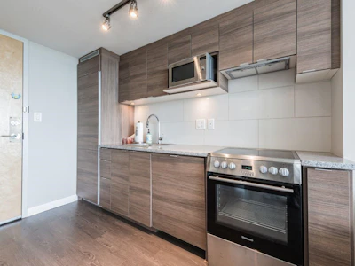 3004-488 SW Marine Drive - 2