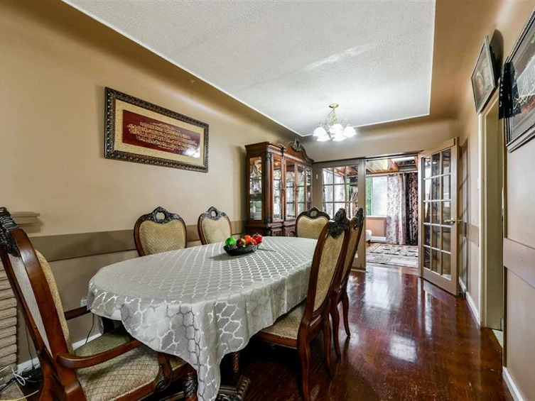 7340 Imperial Street, Burnaby, BC, V5E 1N7 - 5