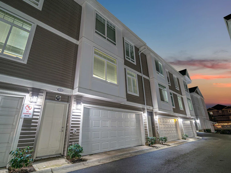 26-11267 133 Street, Surrey, BC, V3R 0E3 - 2