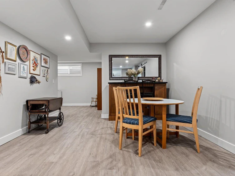 5866 Garrison Boulevard, Chilliwack, BC, V2R 5X8 - 28