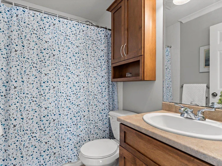 5866 Garrison Boulevard, Chilliwack, BC, V2R 5X8 - 24