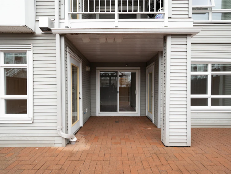 105-3136 St. Johns Street, Port Moody, BC, V3H 5E4 - 21