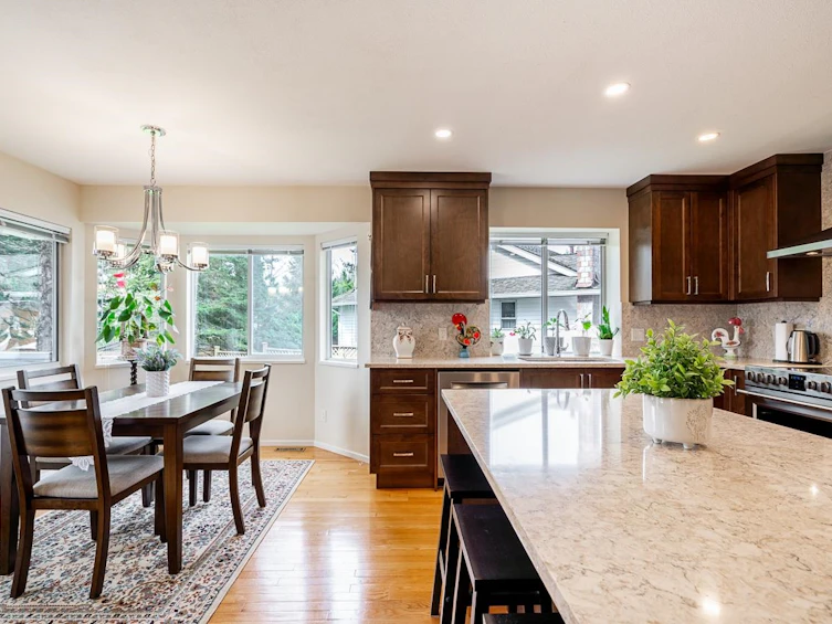 13560 15a Avenue, Surrey, BC, V4A 8Z9 - 10