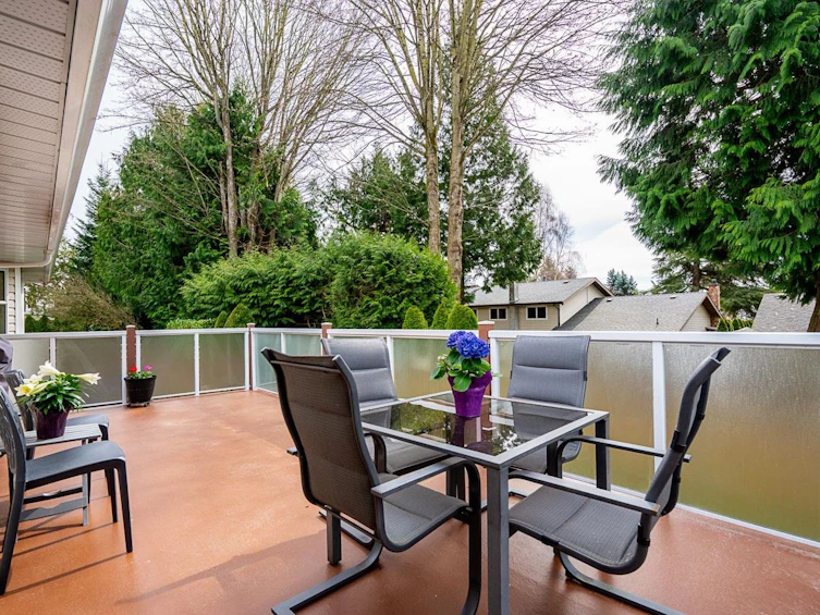 13560 15a Avenue, Surrey, BC, V4A 8Z9 - 12