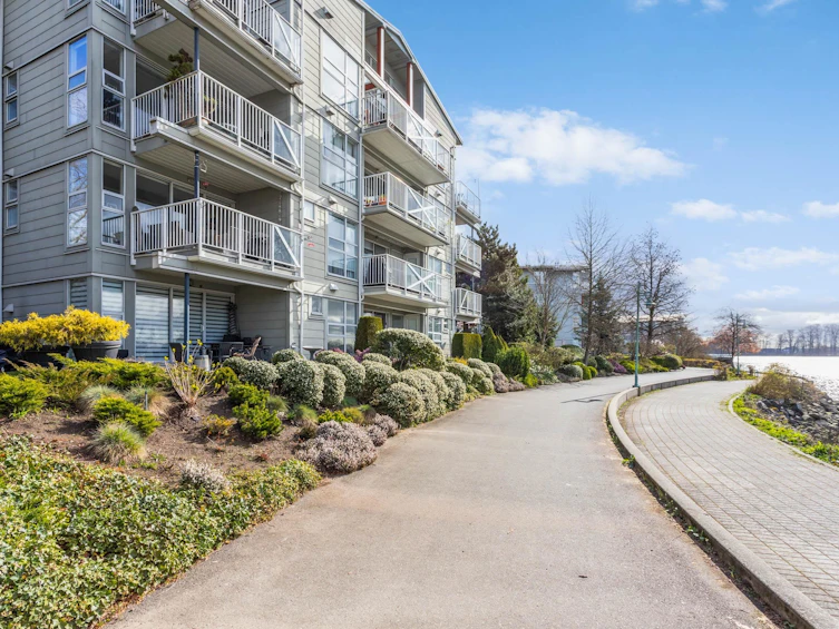 306-1820 E Kent Avenue South, Vancouver, BC, V5P 2S7 - 19