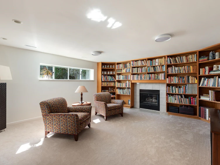 2323 Inglewood Avenue, West Vancouver, BC, V7V 1Z9 - 25