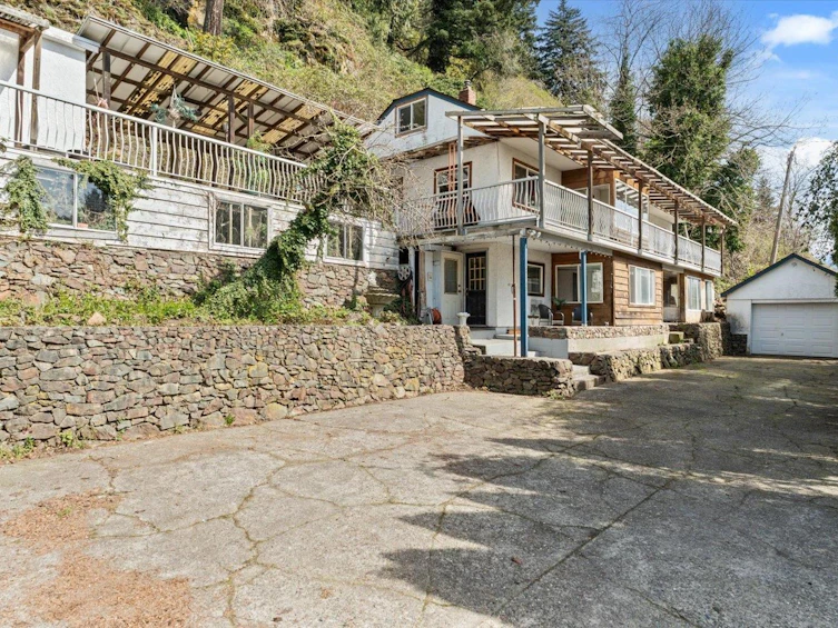 47145 Yale Road, Chilliwack, BC, V2P 7M9