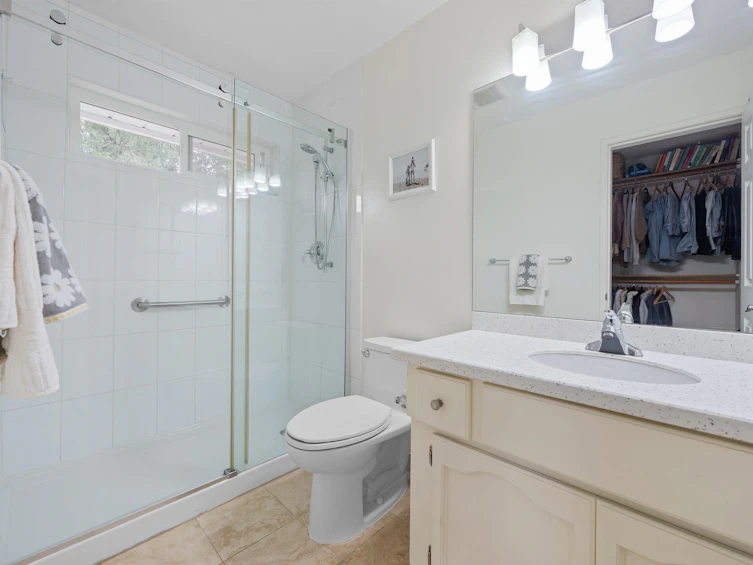5636 Marine Drive, West Vancouver, BC, V7W 2R6 - 26