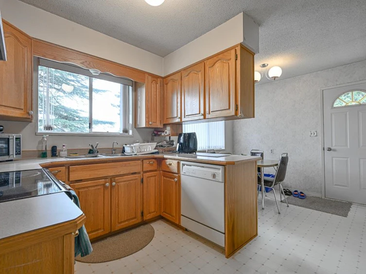 5527 148 Street, Surrey, BC, V3S 3B5 - 10