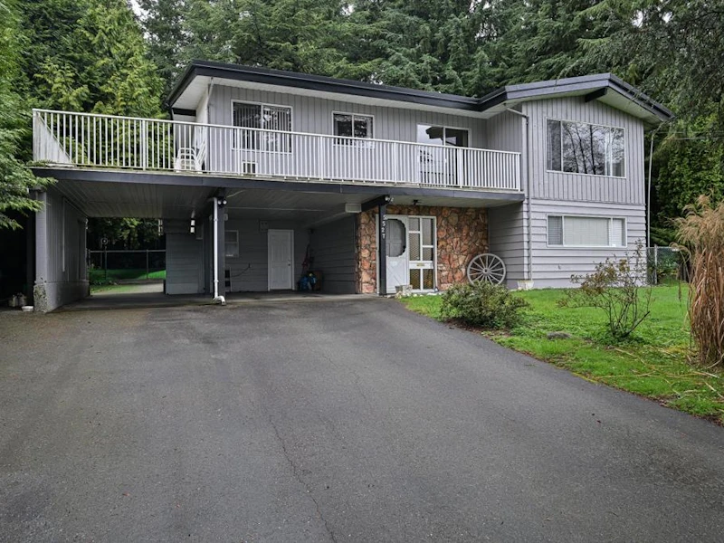 5527 148th Street, Surrey BC V3S 3B5