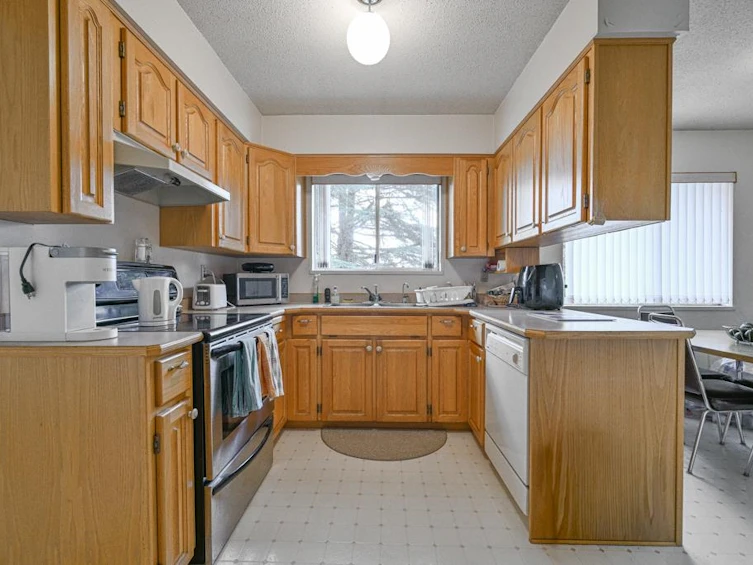 5527 148 Street, Surrey, BC, V3S 3B5 - 7