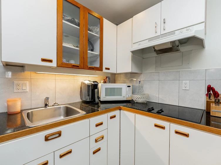 2988 Fleet Street, Coquitlam, BC, V3C 3R8 - 20