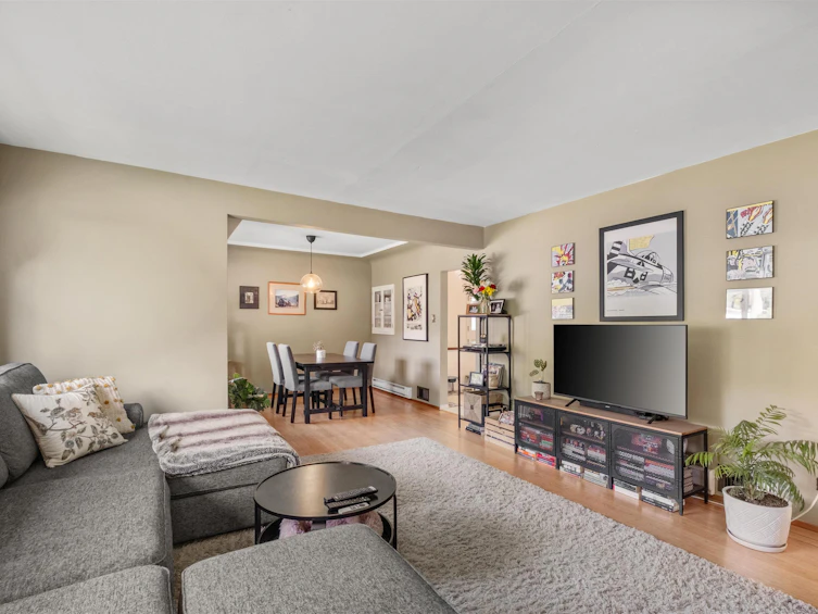551 E Osborne Road, North Vancouver, BC, V7N 1M4 - 5