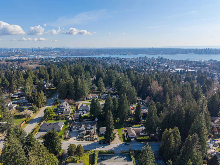 551 E Osborne Road, North Vancouver, BC, V7N 1M4 - 18