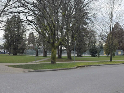 101-5980 Prince Edward Street - 5