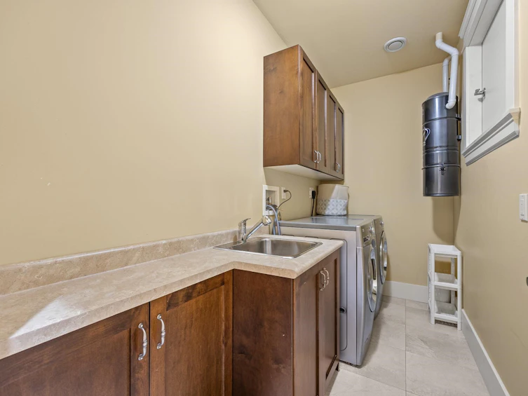 6616 Wiltshire Street, Vancouver, BC, V6P 5G7 - 27