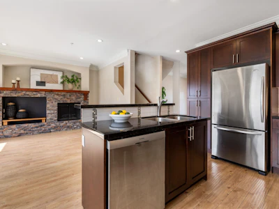 4-22225 50 Avenue - 5