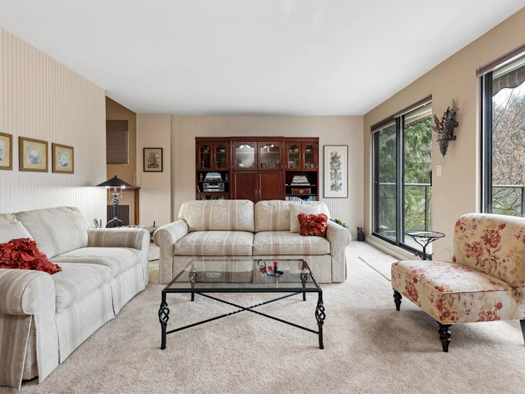 4306 Naughton Avenue, North Vancouver, BC, V7G 2E1 - 12