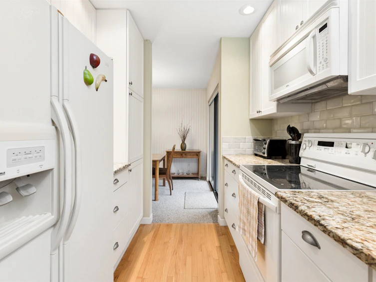 4306 Naughton Avenue, North Vancouver, BC, V7G 2E1 - 14