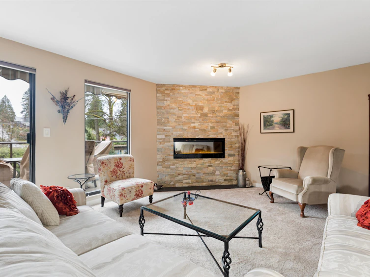 4306 Naughton Avenue, North Vancouver, BC, V7G 2E1 - 11