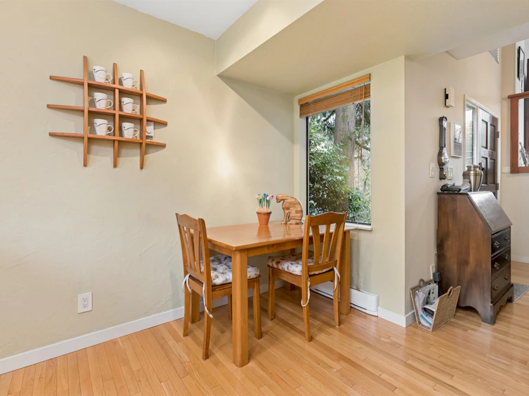 4306 Naughton Avenue, North Vancouver, BC, V7G 2E1 - 8