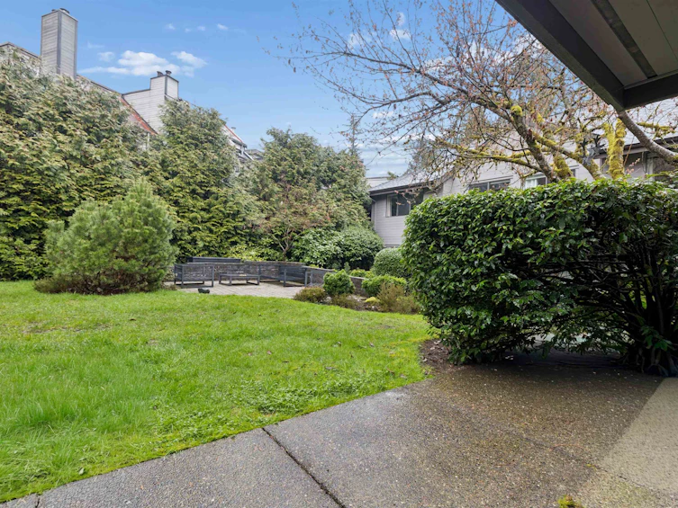 4306 Naughton Avenue, North Vancouver, BC, V7G 2E1 - 31