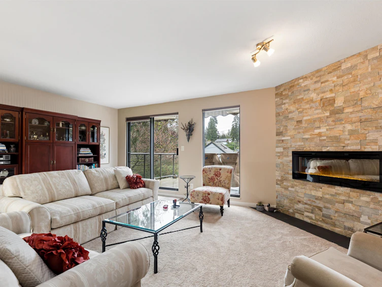 4306 Naughton Avenue, North Vancouver, BC, V7G 2E1 - 13