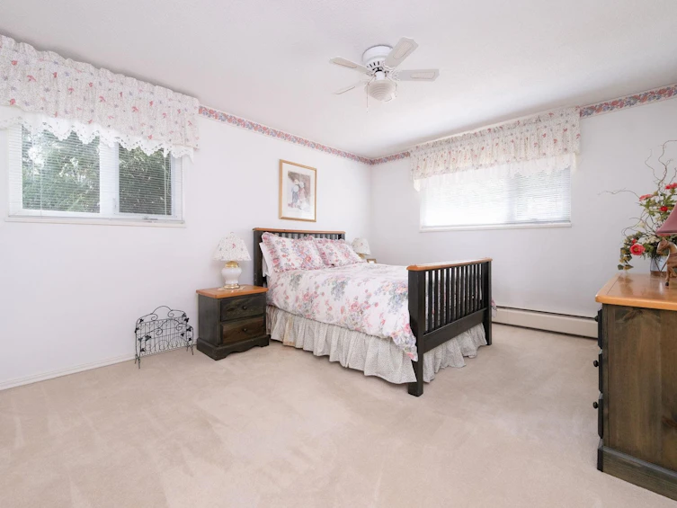 6350 Buckingham Drive, Burnaby, BC, V5E 2A7 - 25