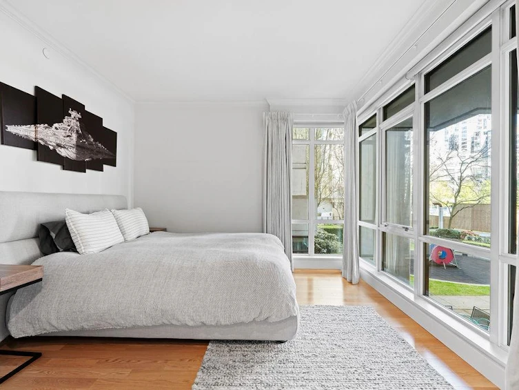 471 Beach Crescent, Vancouver, BC, V6Z 3B9 - 32