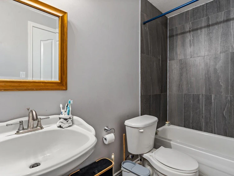 46017 Sherwood Drive, Chilliwack, BC, V2R 5R2 - 24