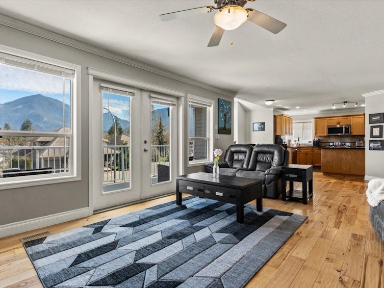46017 Sherwood Drive, Chilliwack, BC, V2R 5R2 - 8