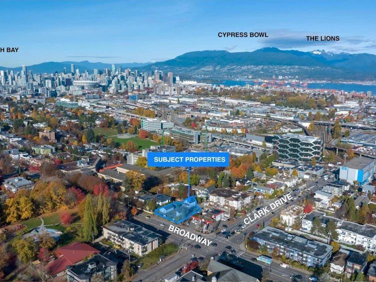 1243 E Broadway, Vancouver, BC, V5T 1Y8 - 4