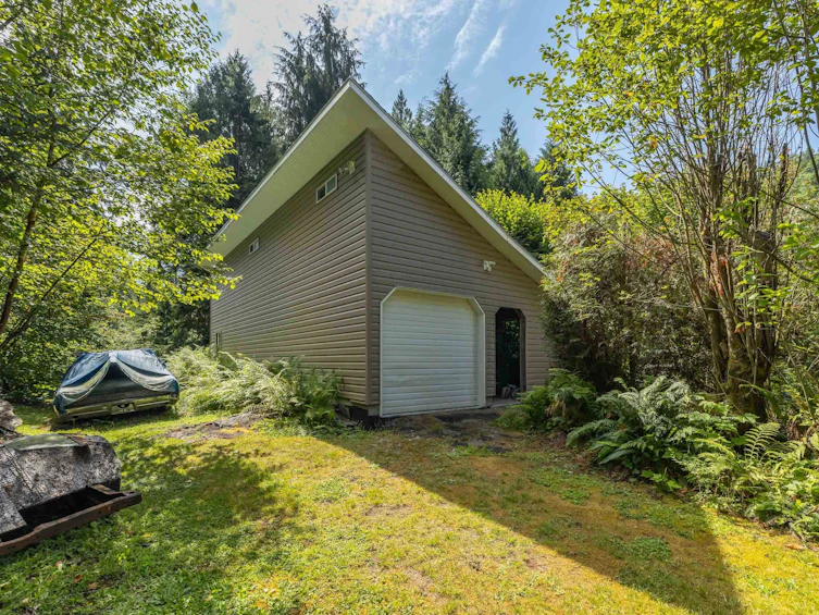 26307 Grant Avenue, Maple Ridge, BC, V2W 1H2 - 38