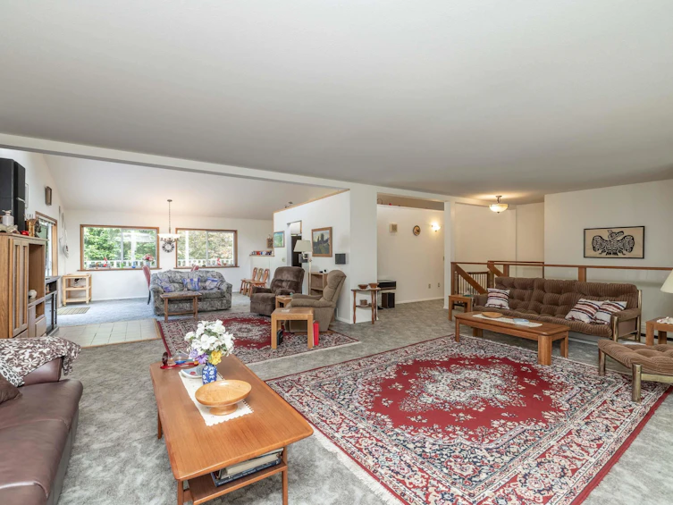 26307 Grant Avenue, Maple Ridge, BC, V2W 1H2 - 7