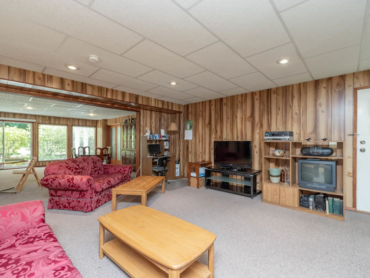 26307 Grant Avenue, Maple Ridge, BC, V2W 1H2 - 24