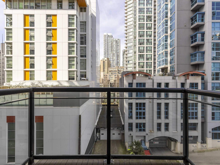 701-1295 Richards Street, Vancouver, BC, V6B 1B7 - 16