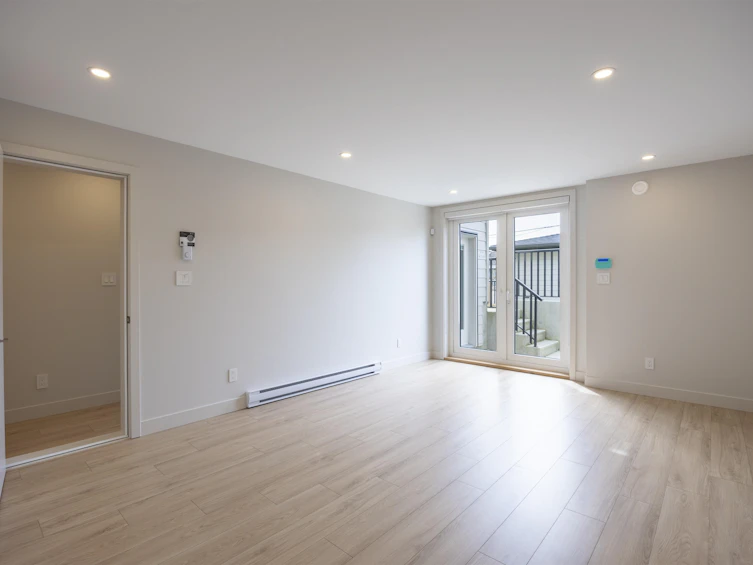 6252 Kitchener Street, Burnaby, BC, V5B 2J4 - 31